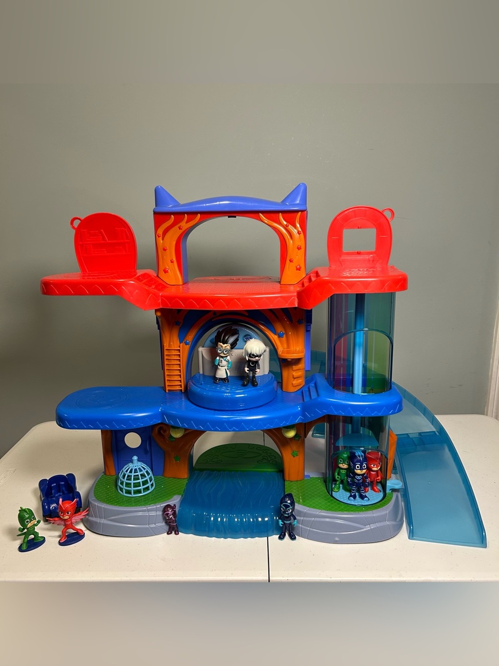 PJ Masks Deluxe Headquarters Playset+ Extra Characters Rare Just Play